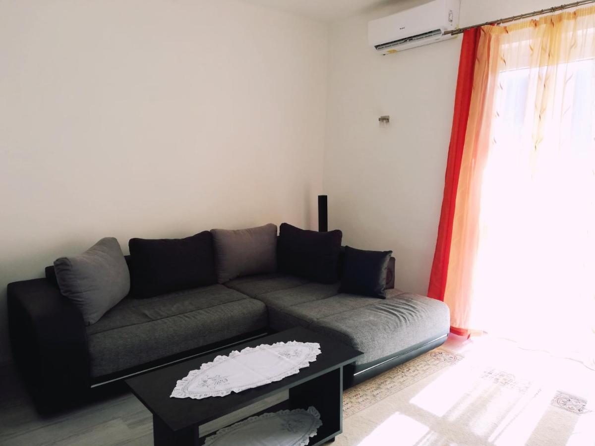 Happy Home Apartman Gyenesdias Bagian luar foto
