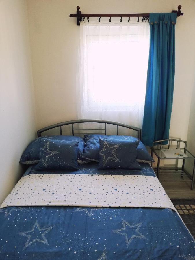 Happy Home Apartman Gyenesdias Bagian luar foto